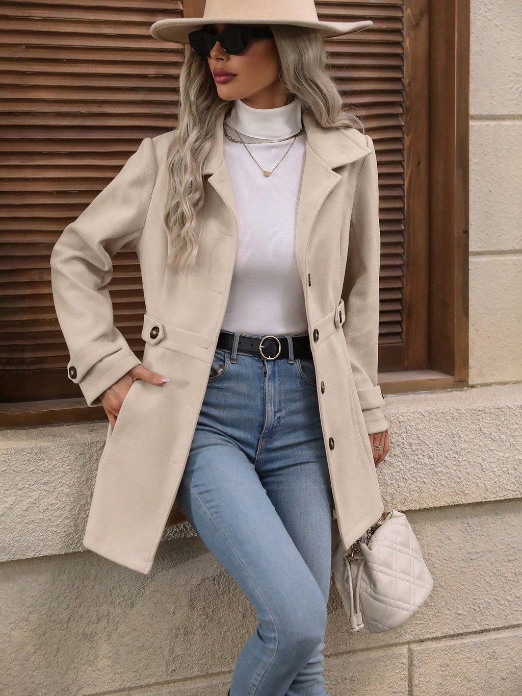 Casaco de Inverno Feminino Lã Batida com Botões
