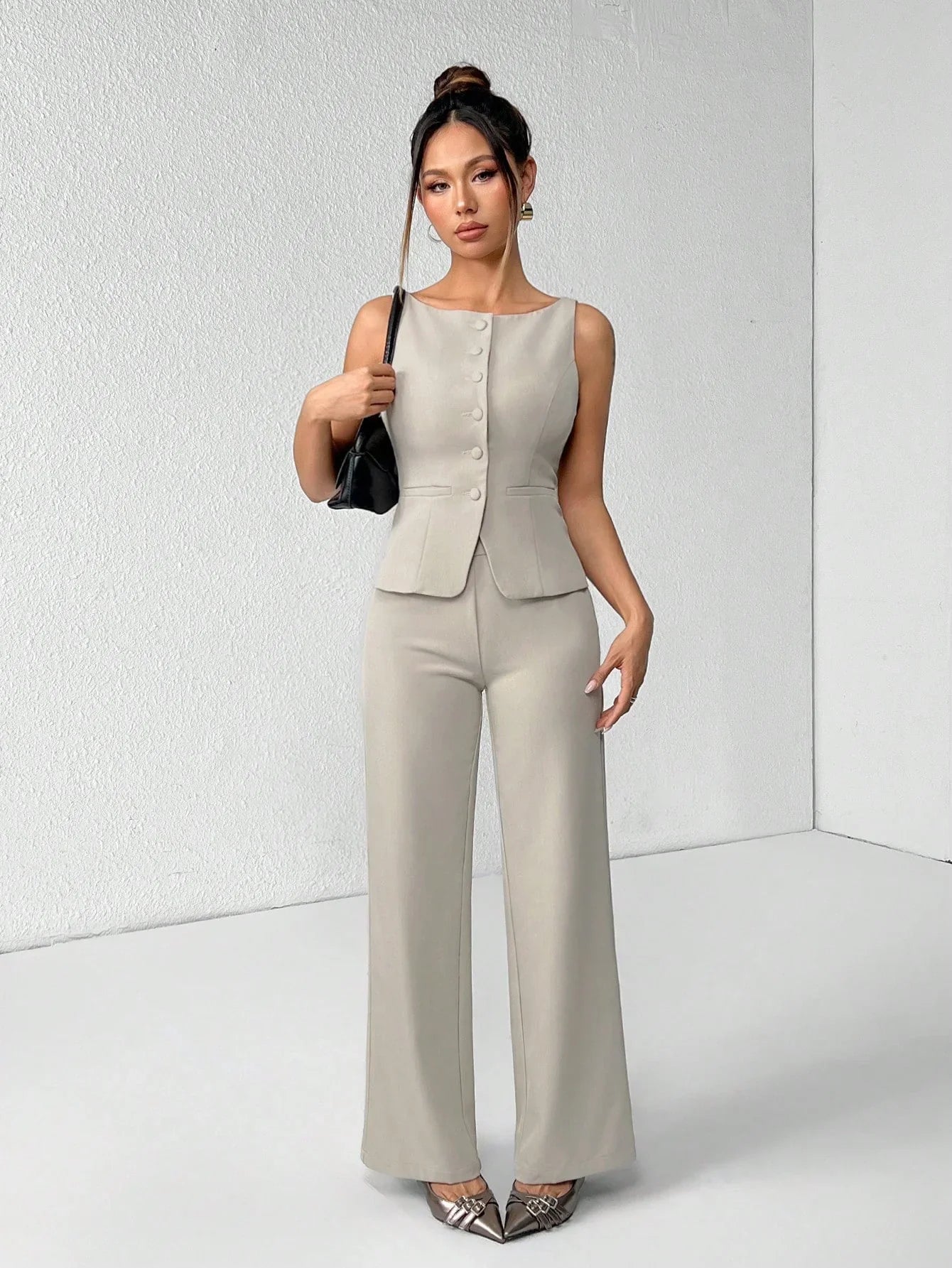 Conjunto Alfaiataria Feminino Colete e Calça Social