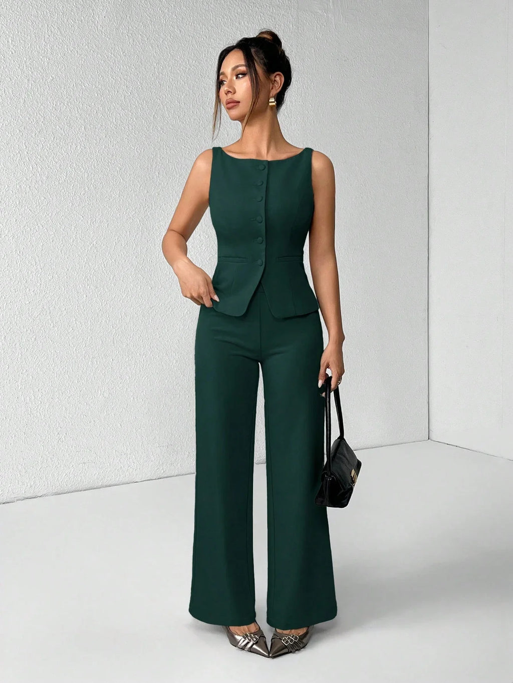 Conjunto Alfaiataria Feminino Colete e Calça Social