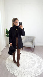 Parka de Lã Batida Suíça – Elegância e Conforto