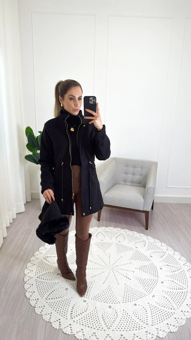 Parka de Lã Batida Suíça – Elegância e Conforto