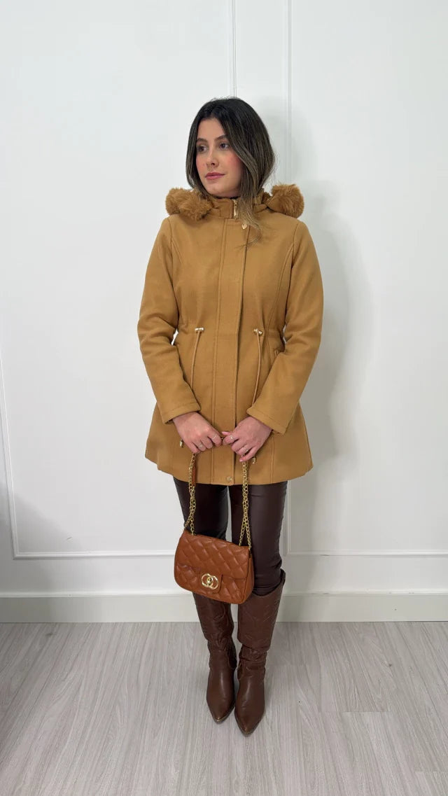 Parka de Lã Batida Suíça – Elegância e Conforto