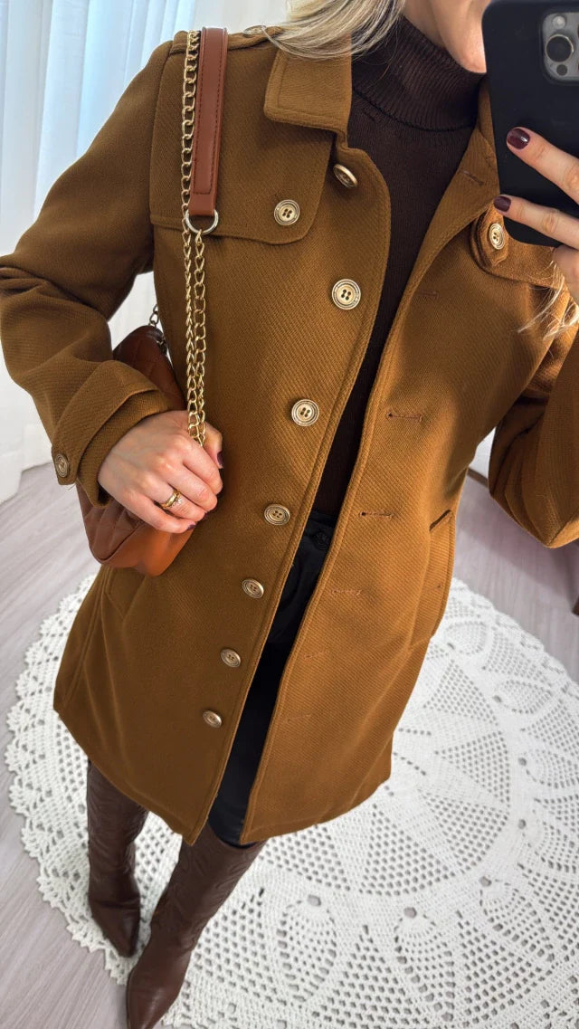 Casaco Trench Coat de Lã Batida Berlim – Elegância e Conforto