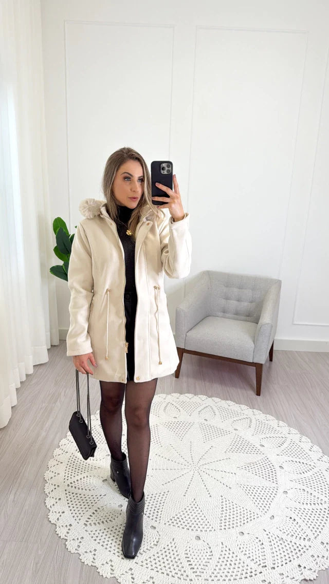 Parka de Lã Batida Suíça – Elegância e Conforto