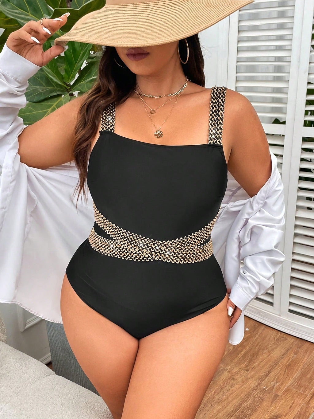 Maiô feminino com detalhe na cintura