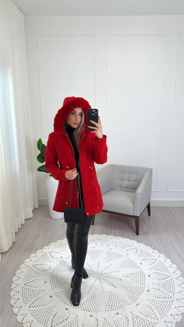 Parka de Lã Batida Suíça – Elegância e Conforto
