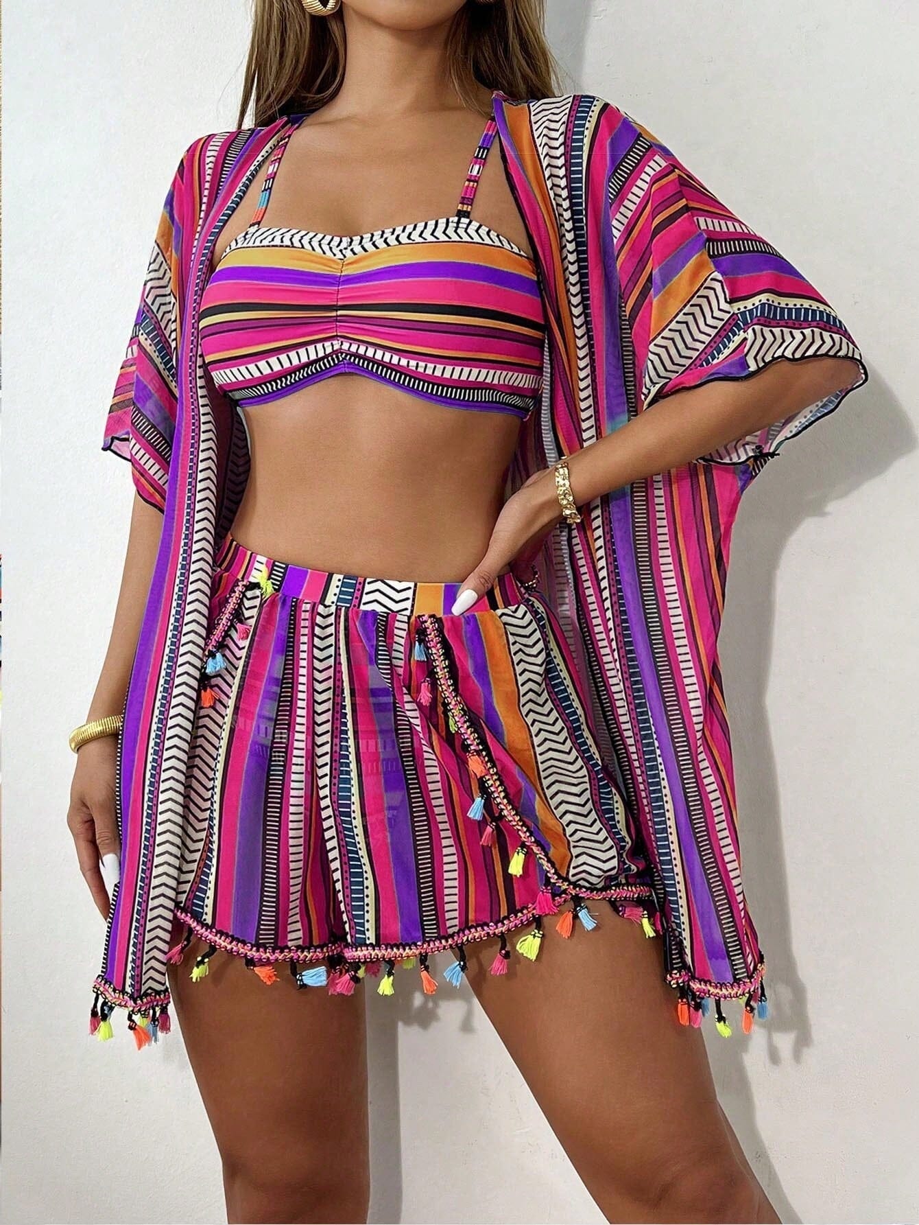 Conjunto Praia 4 Peças com Kimono – Estampa Geométrica Verão 2026