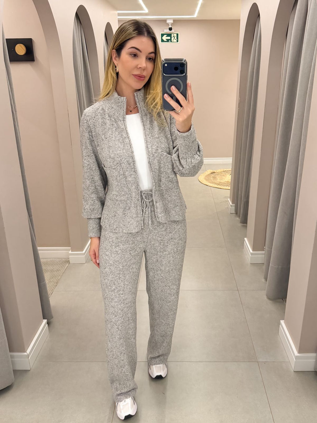 Conjunto Tais® em Tricô Mousse – Elegância e Conforto