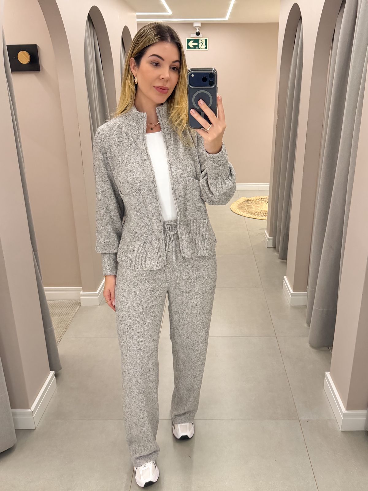 Conjunto Tais® em Tricô Mousse – Elegância e Conforto