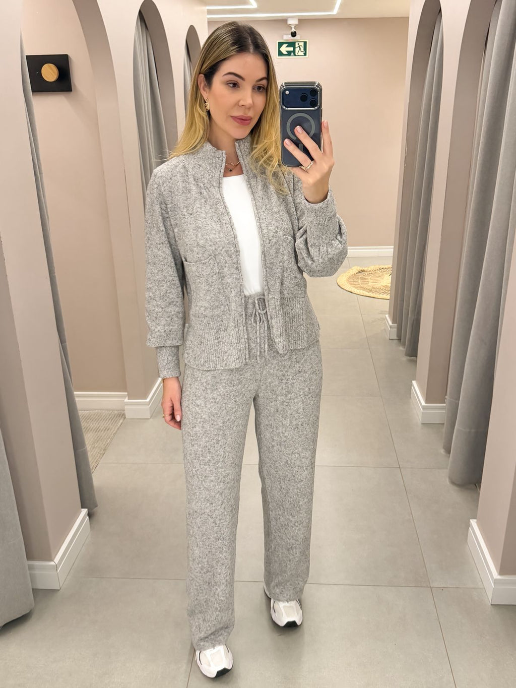 Conjunto Tais® em Tricô Mousse – Elegância e Conforto